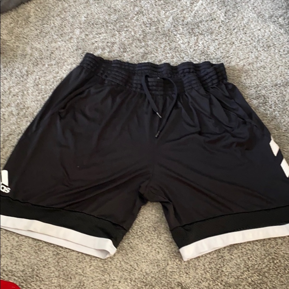 Men’s Climalite 2XL shorts. Good used condition